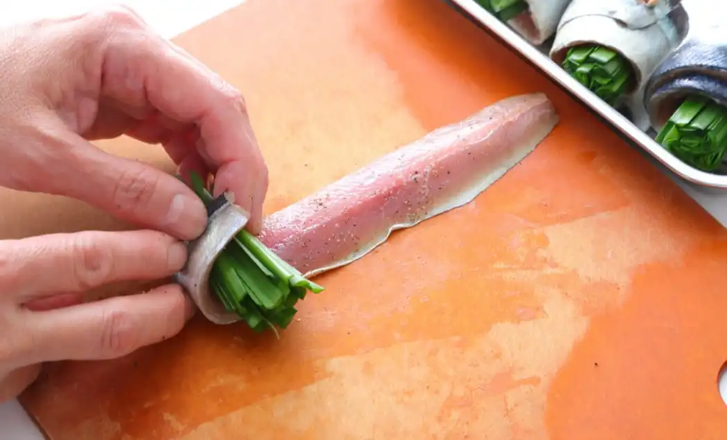 秋刀魚ロールの椎茸黒酢の写真2