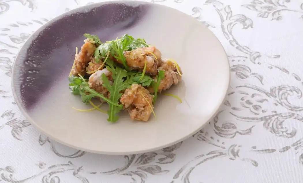 鶏肉のウイキョウ揚げ レモン風味ソースの写真0