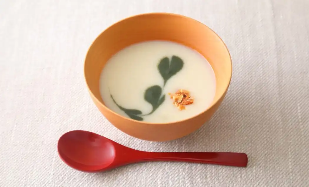 よもぎのポタージュスープの写真0