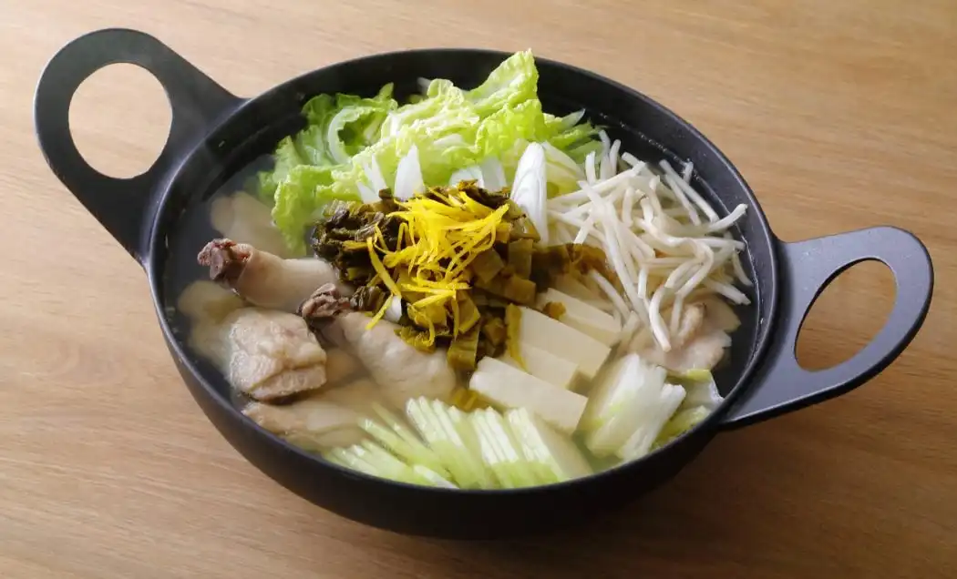 高菜入り鶏鍋の写真0