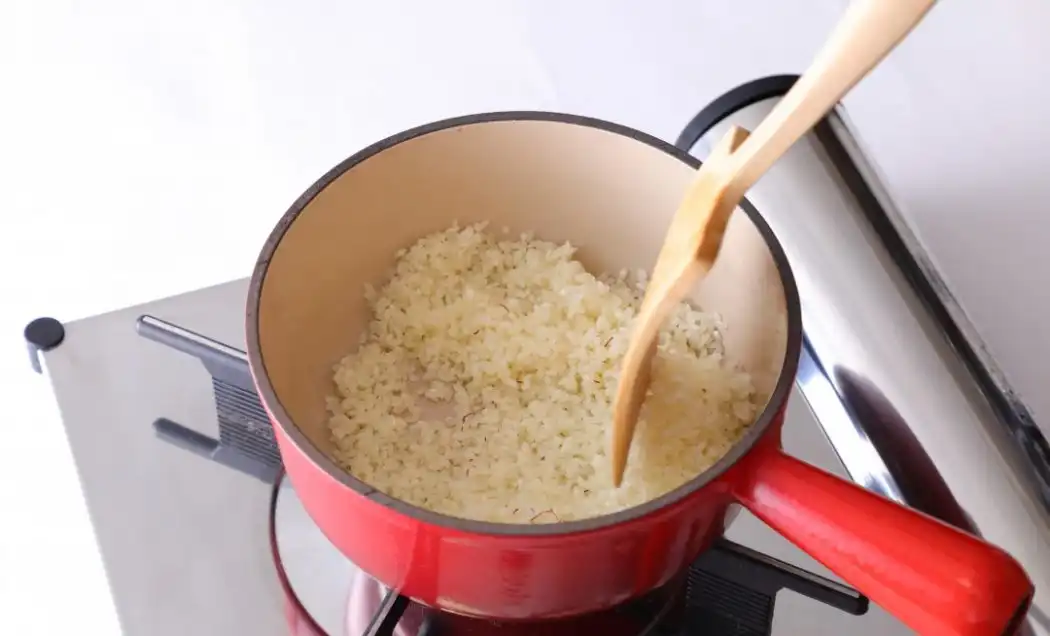 鰯とクレソンのピラフ　サフラン風味の写真3