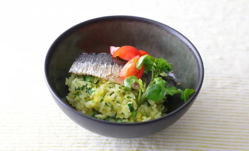 鰯とクレソンのピラフ　サフラン風味の写真0