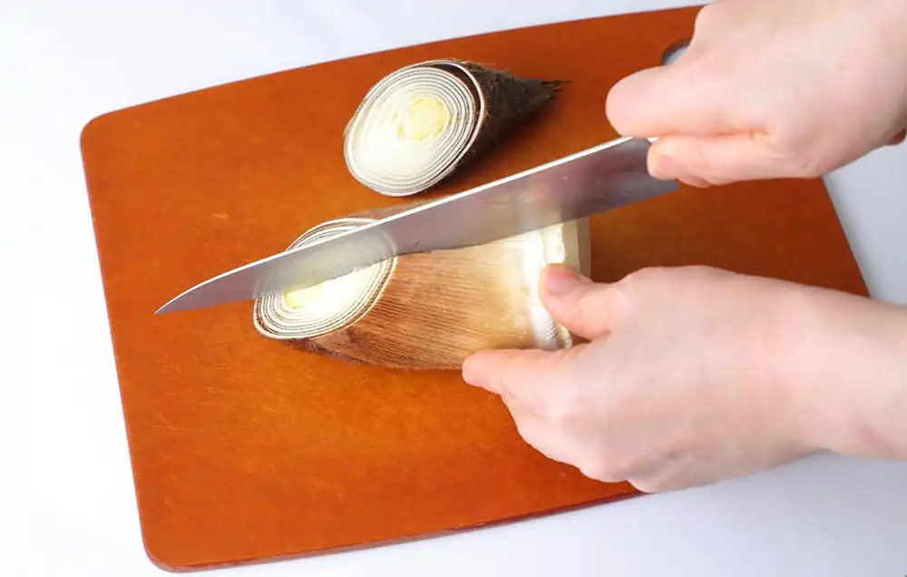 豚肉と筍グリーンピースご飯おにぎり　木の芽風味炒めの写真1