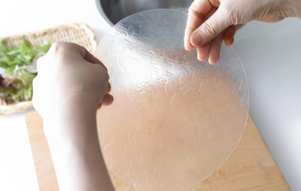 鶏胸肉のラップサラダ　ミント風味の写真1